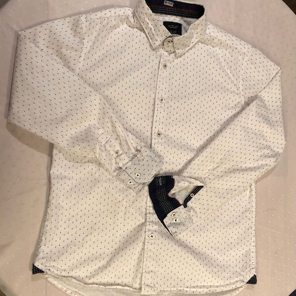 Level Ten men’s button down. Size Large.
